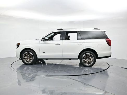 New 2025 Ford Expedition King Ranch image 8