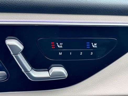 New 2026 Mercedes-Benz GLC 300 4MATIC image 23