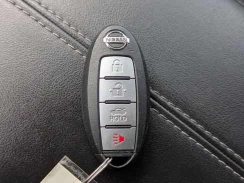 Used 2023 Nissan Sentra SV image 31