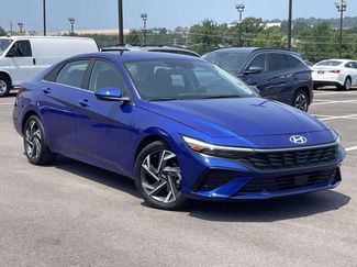 Certified 2025 Hyundai Elantra SEL FWD video 1