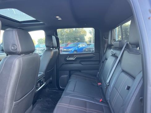 Used 2024 Chevrolet Silverado 2500 High Country w/ Z71 Off-Road Package AWD/4WD image 41
