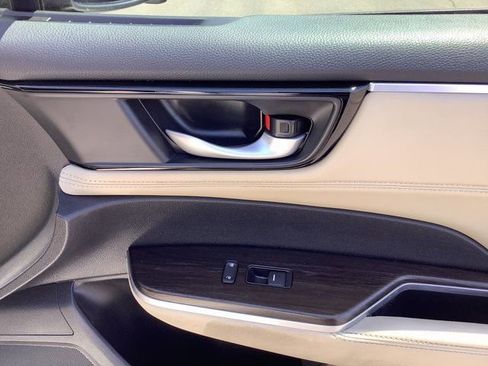 Used 2019 Honda Clarity Plug-In Hybrid image 39