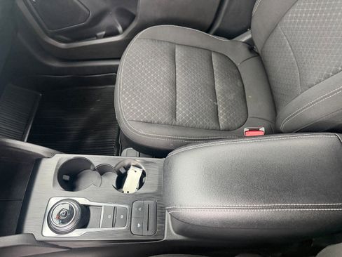 Certified 2024 Ford Escape Active AWD/4WD image 27