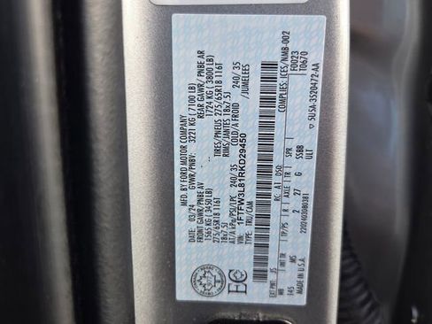 Used 2024 Ford F150 XLT image 23