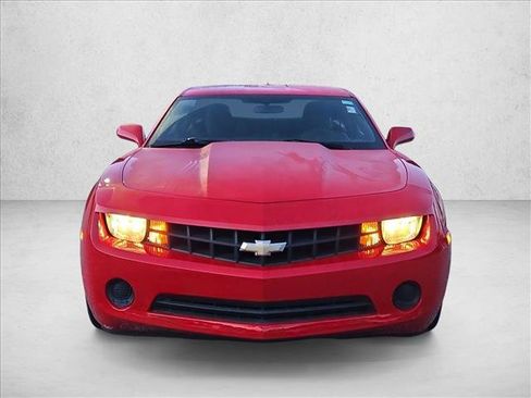 Used 2013 Chevrolet Camaro LS RWD image 2
