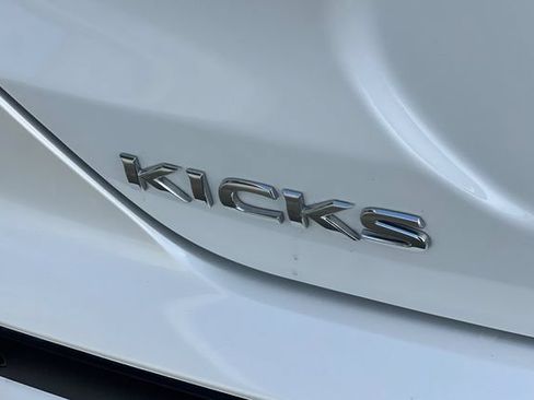 Used 2024 Nissan Kicks SV FWD image 32