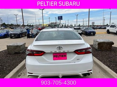Used 2023 Toyota Camry SE image 14