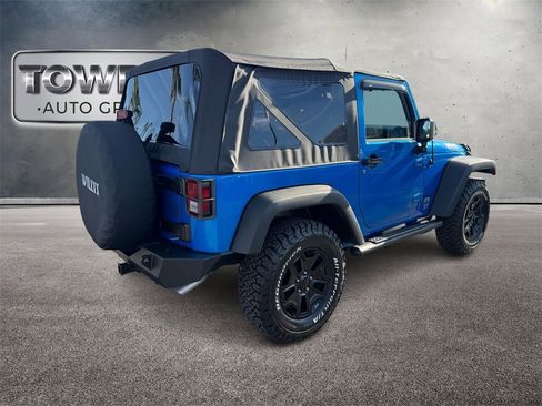 Used 2016 Jeep Wrangler Sport image 4