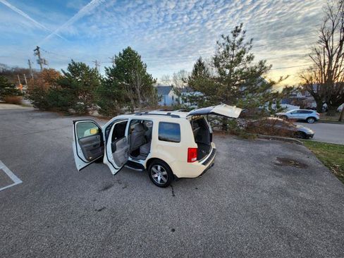 Used 2012 Honda Pilot Touring image 48