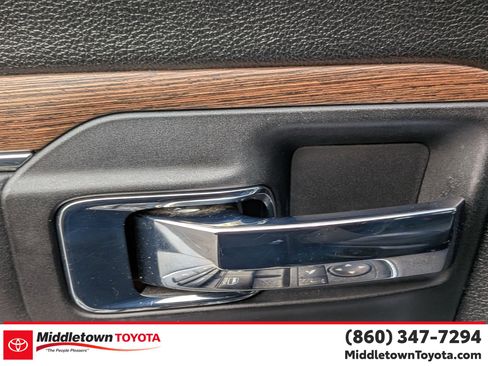 Used 2017 RAM 1500 Laramie w/ Convenience Group image 11