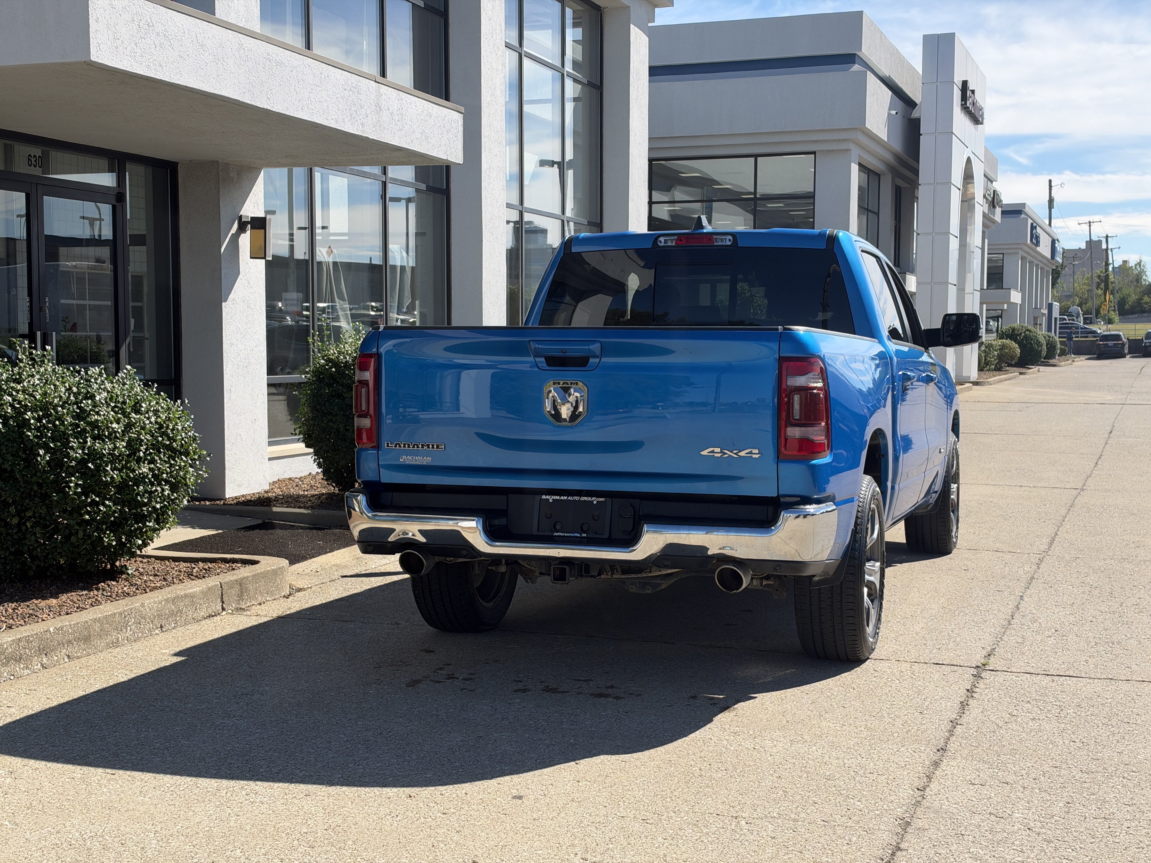 Used 2024 RAM 1500 Laramie AWD/4WD image 5