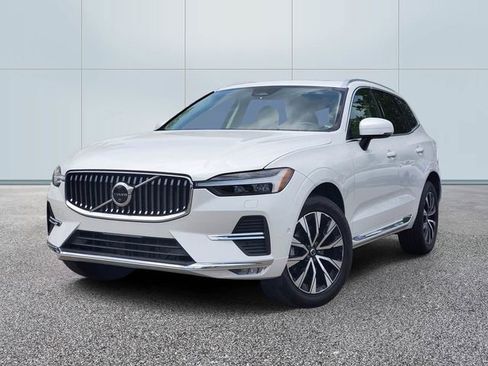 Used 2023 Volvo XC60 B5 Plus w/ Climate Package AWD/4WD image 1