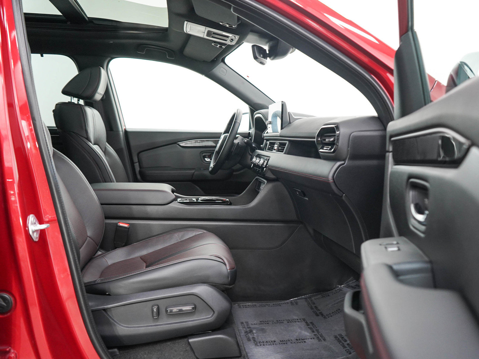 Used 2024 Honda Pilot Elite image 11
