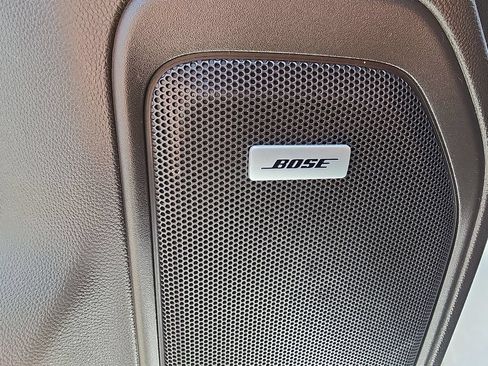 Certified 2019 GMC Sierra 1500 Denali w/ Denali Ultimate Package AWD/4WD image 24