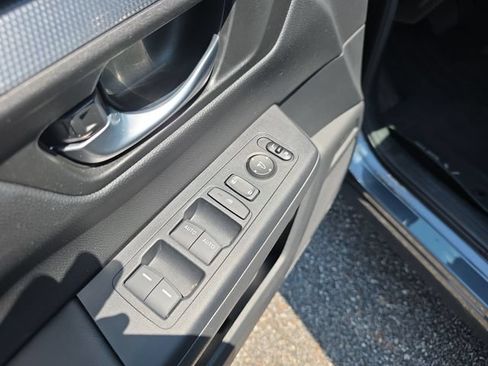 Certified 2025 Honda CR-V EX image 18