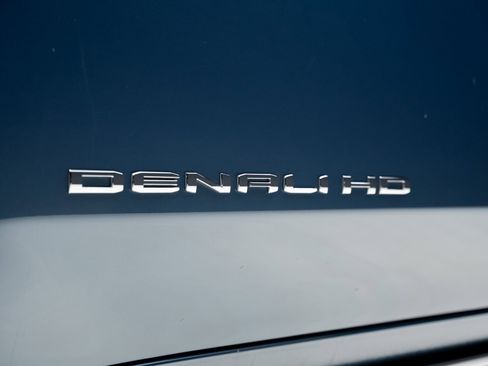 Used 2024 GMC Sierra 2500 Denali Ultimate w/ LPO, GMC Protection Package image 24