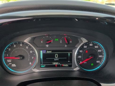 Used 2019 Chevrolet Traverse LT AWD/4WD image 27