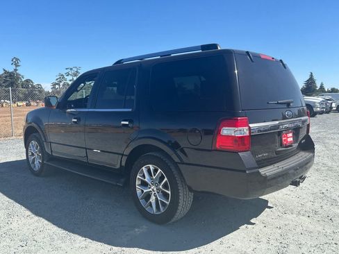 Used 2017 Ford Expedition Limited RWD image 7