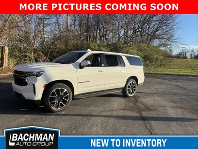 Used 2022 Chevrolet Suburban RST w/ Luxury Package