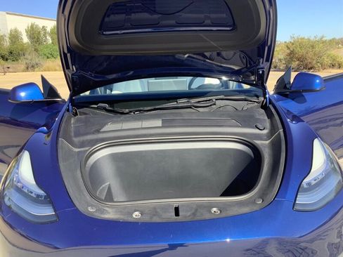 Used 2020 Tesla Model Y Long Range image 39
