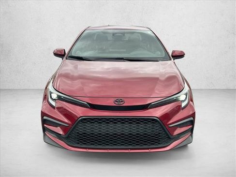 Used 2024 Toyota Corolla SE image 2