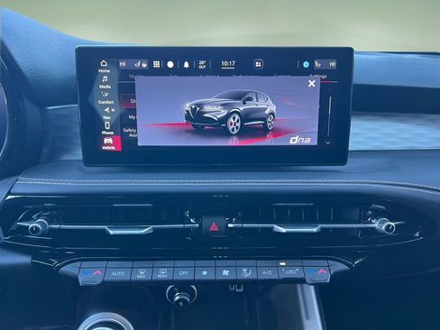 Used 2024 Alfa Romeo Tonale Ti w/ Active Assist Package image 16