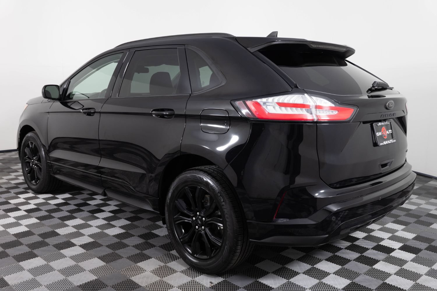 Used 2022 Ford Edge SE w/ Black Appearance Package AWD/4WD image 5