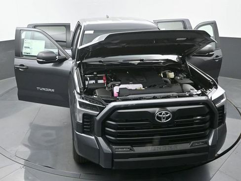 New 2026 Toyota Tundra SR5 w/ SR5 Convenience Package AWD/4WD image 33