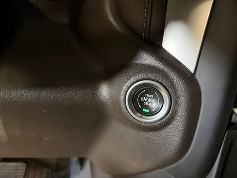 Used 2022 Chevrolet Silverado 1500 LT Trail Boss w/ Safety Package image 20