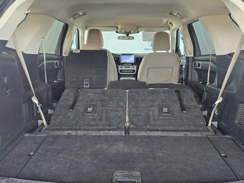 Used 2023 Ford Explorer 2WD image 32