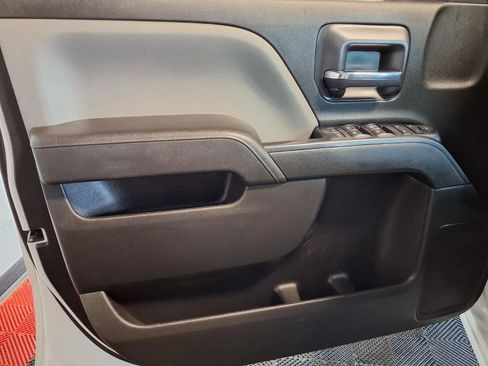 Used 2018 Chevrolet Silverado 1500 W/T w/ Trailering Package RWD image 17