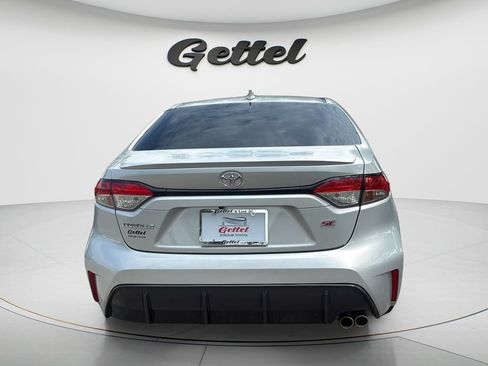 Used 2024 Toyota Corolla SE FWD image 6