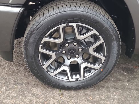 New 2026 RAM 1500 Laramie image 16