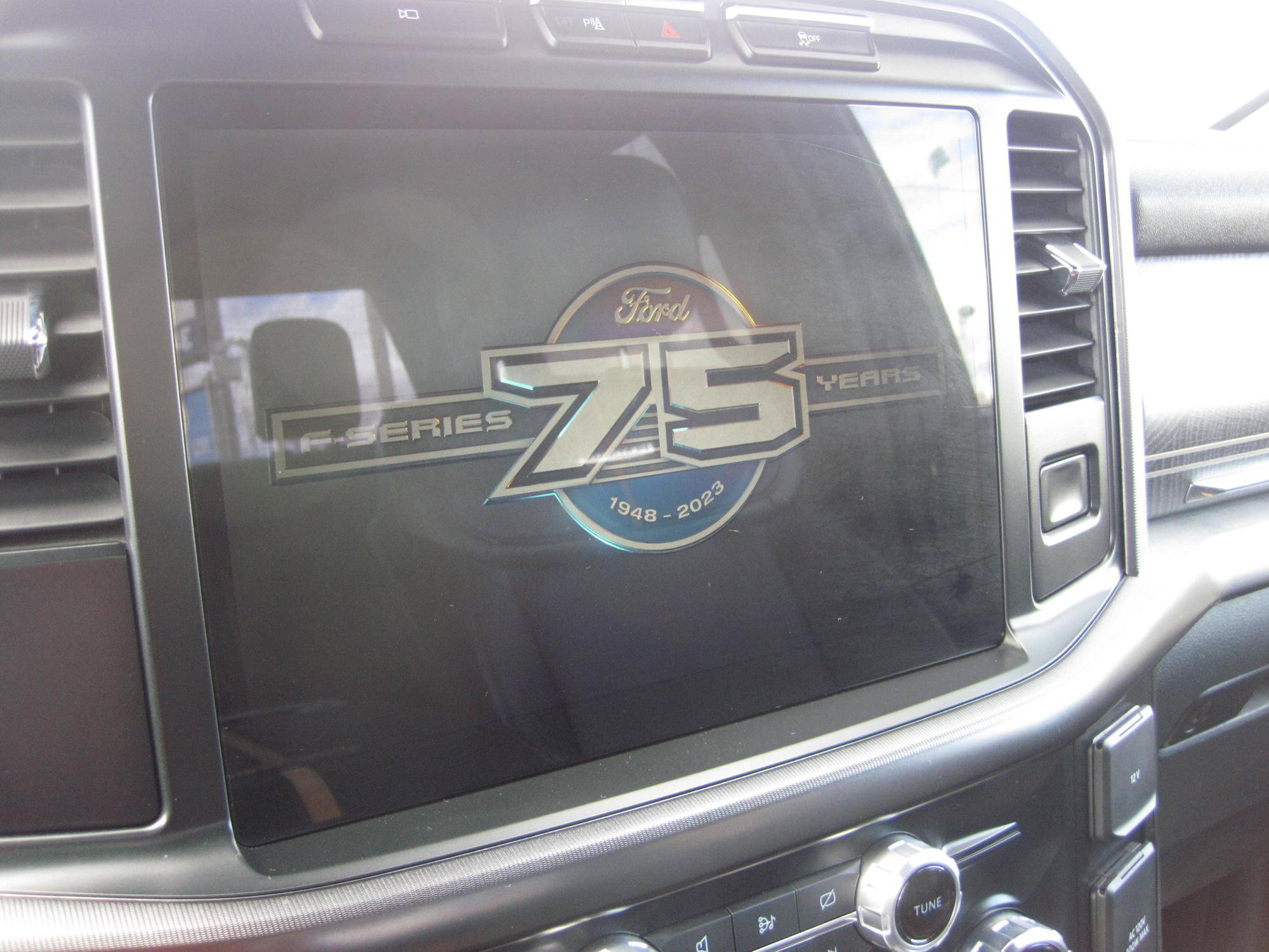 Used 2023 Ford F150 Platinum AWD/4WD image 14