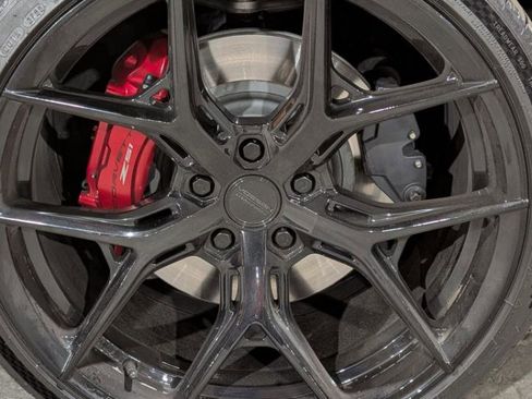 Used 2022 Chevrolet Corvette Stingray Premium Cpe w/ Z51 Performance Package image 21