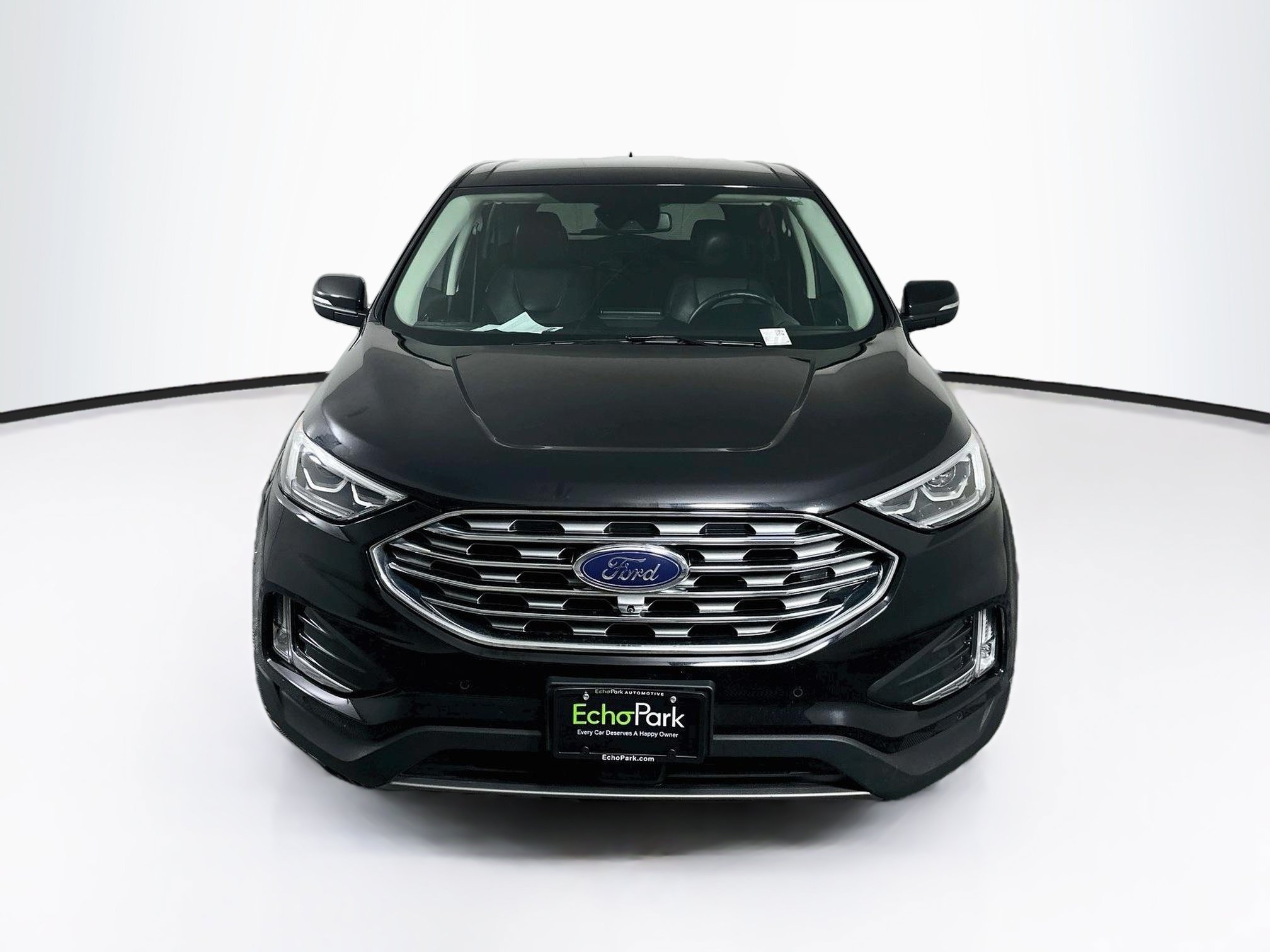 Used 2022 Ford Edge Titanium w/ Equipment Group 301A AWD/4WD image 2