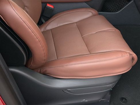 New 2026 Lincoln Aviator Reserve image 9