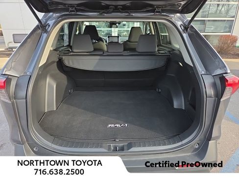 Used 2025 Toyota RAV4 XLE w/ Weather Package image 11