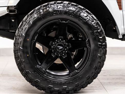 Used 2025 Ford F150 Raptor w/ Equipment Group 803A Raptor R AWD/4WD image 18