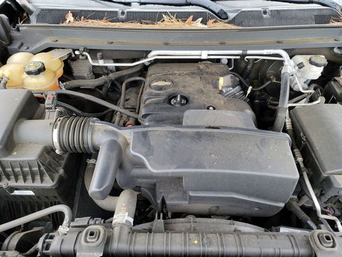 Used 2018 Chevrolet Colorado W/T image 13