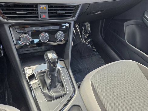 Certified 2023 Volkswagen Taos S FWD image 19