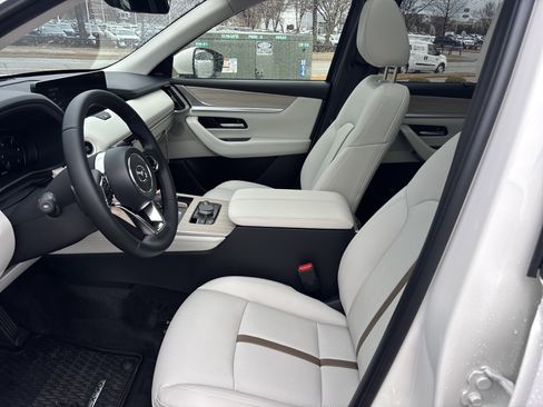 New 2026 MAZDA CX-90 3.3 Turbo w/ Premium Plus Pkg image 16