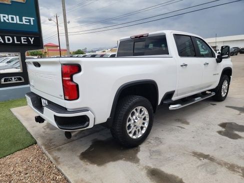 New 2025 Chevrolet Silverado 2500 LT w/ Z71 Chrome Sport Edition image 4