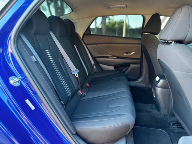 Used 2024 Hyundai Elantra SEL FWD image 30