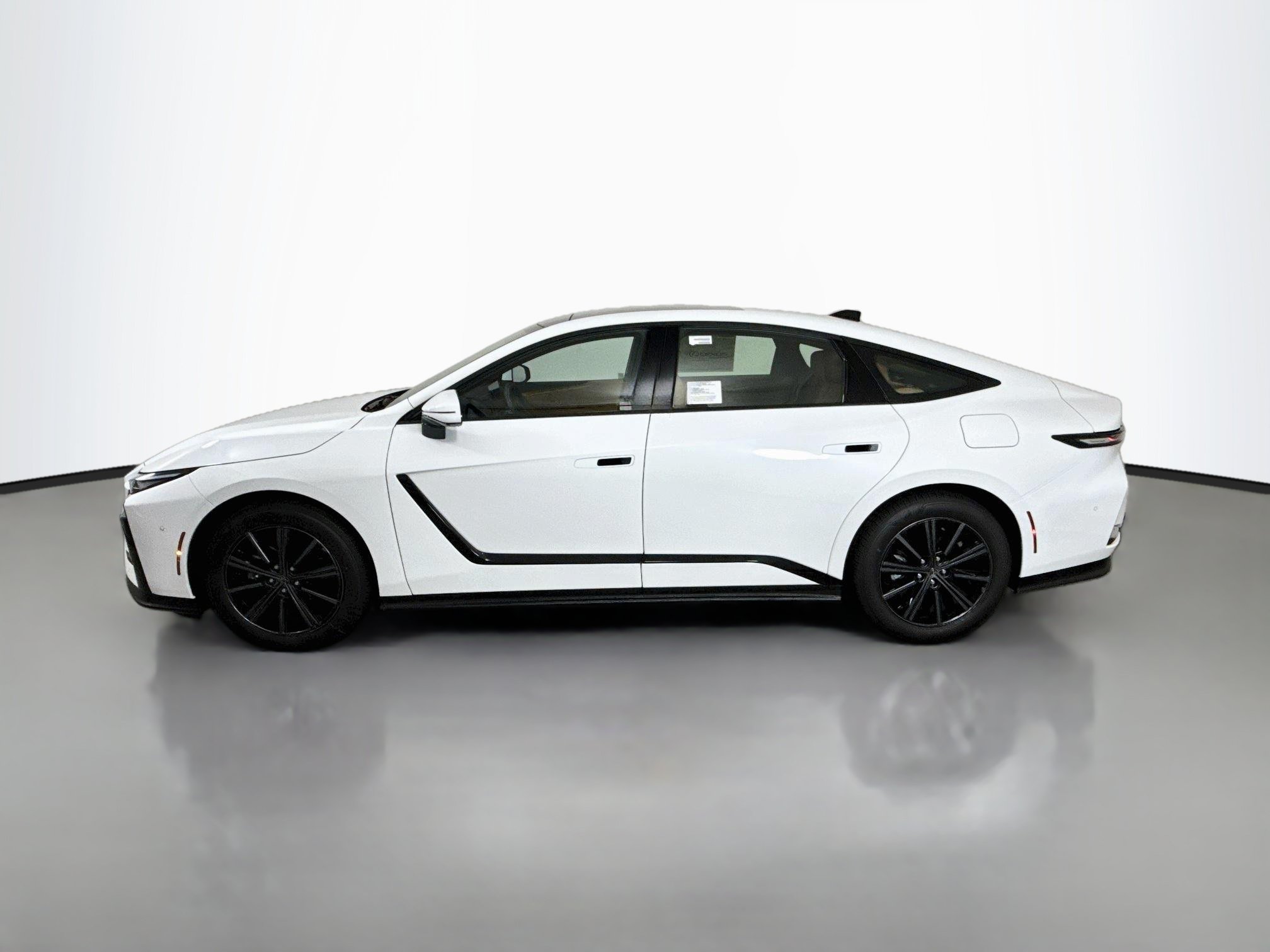 New 2026 Lexus ES 350h w/ Cold Area Package FWD image 4