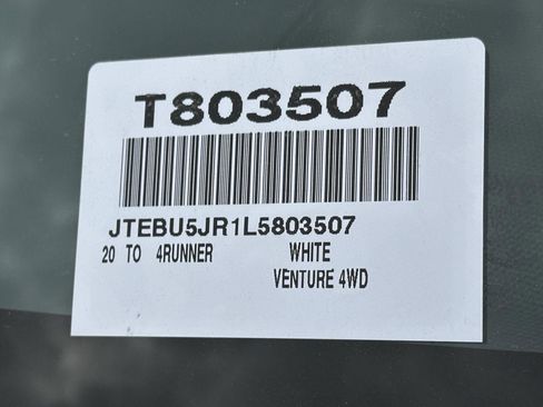 Used 2020 Toyota 4Runner Venture image 14