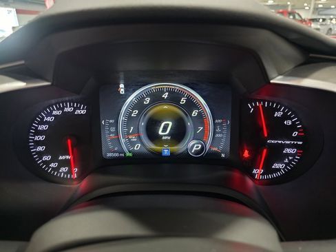 Used 2016 Chevrolet Corvette Stingray Coupe image 31