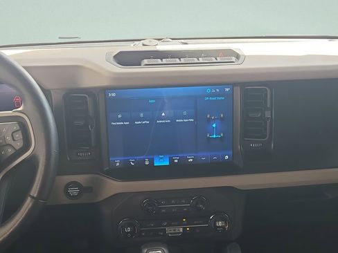 Used 2023 Ford Bronco Wildtrak AWD/4WD image 15