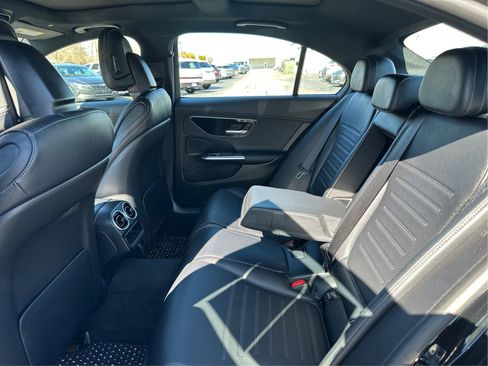 Used 2023 Mercedes-Benz C 300 4MATIC Sedan image 10