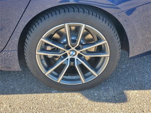 Used 2020 BMW 330i xDrive Sedan w/ Driving Assistance Package image 7